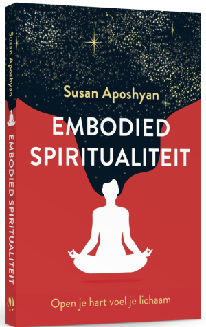 Op de afbeelding zie je het omslag van Embodied spiritualiteit. Het omslag is rood, met de gestalte van een mediterende vrouw in het wit. Boven haar hoofd zie je een zwarte sterrenhemel uitwaaieren. Op het midden van het omslag staat in witte letters de titel. Erboven staat in gele letters de naam van de auteur. Helemaal onderaan is in het geel de ondertitel 'Open je hart voel je lichaam' te lezen. 