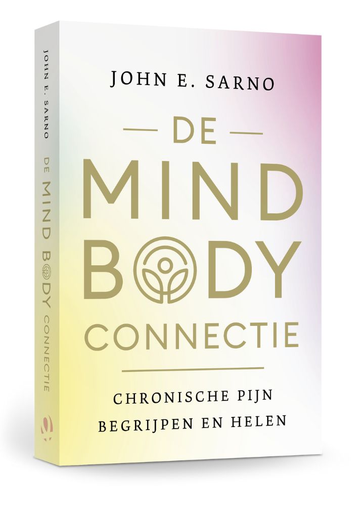 Cover van het boek De mind-body connectie. Het boek is geel met roze en heeft gouden letters. 